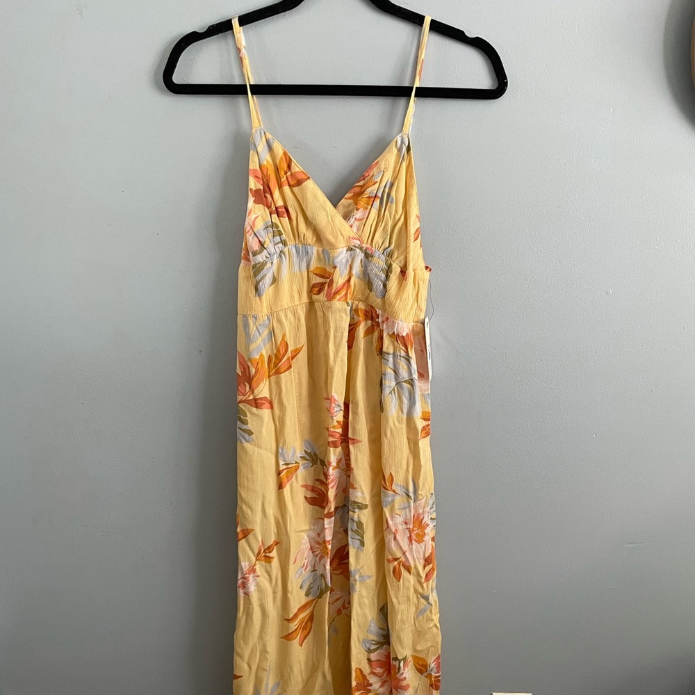Beautiful billabong summer midi dress